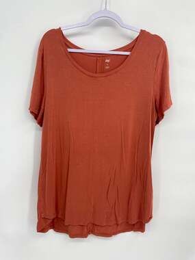 Dip Orange Short Sleeve Back Hem T-shirt Women's L